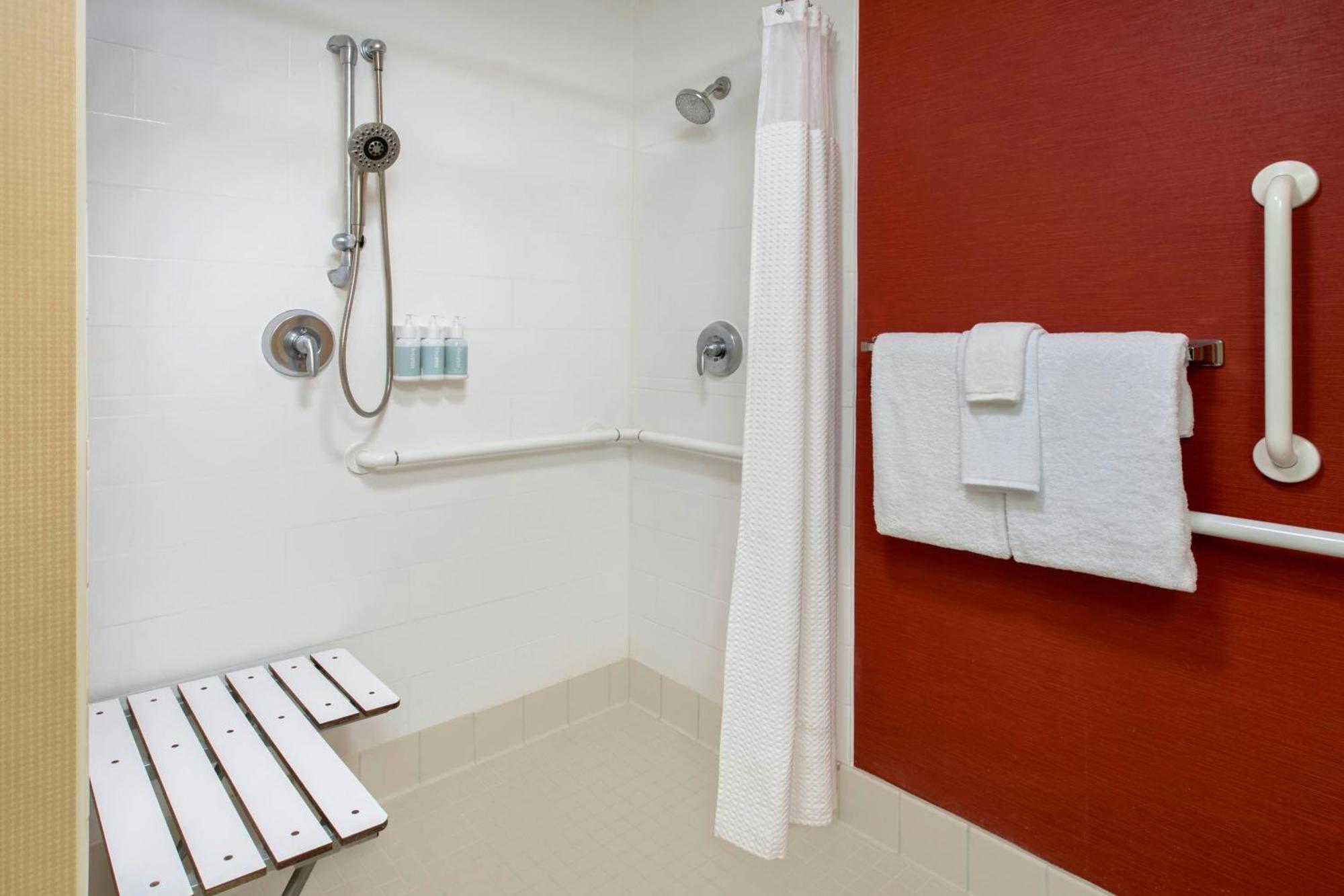 Hotel Courtyard By Marriott Mt. Laurel Mount Laurel Exteriér fotografie